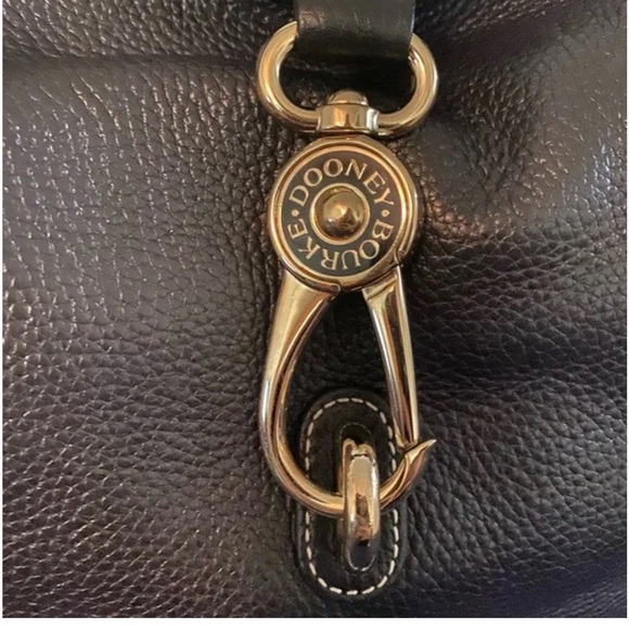 Dooney & Bourke Lucca Black Leather Logo Lock Hobo Bag 🆕 - Picture 6 of 16